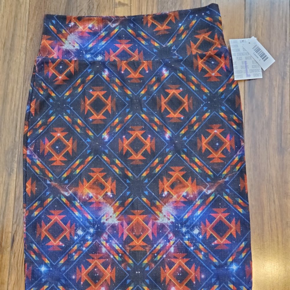 LuLaRoe Cassie skirt size L - NWT